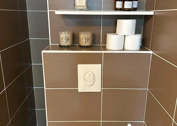 Apartment Cosy 2 Pieces A 1min A Pied De La Et Proximite De La Gare De Train