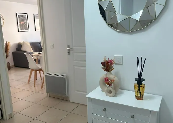 Apartment Cosy Apartment, 1 Min Walk To Beach, Heart Of *